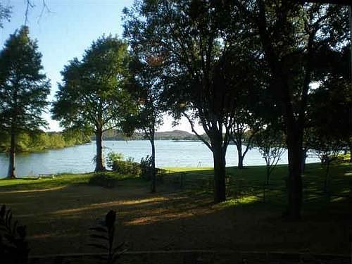 3rd image of 125 Clear Creek Dr