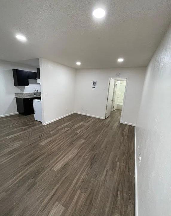 1st image of 2720 Broadway APT 9