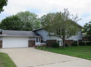 1211 Jackson Ave, Detroit Lakes, MN 56501