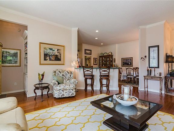 4th image of 27 Dalton Dr