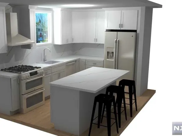 139 Hobson St, Newark, NJ 07112