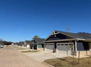 2702 Belmont Cir, Shawnee, OK 74804