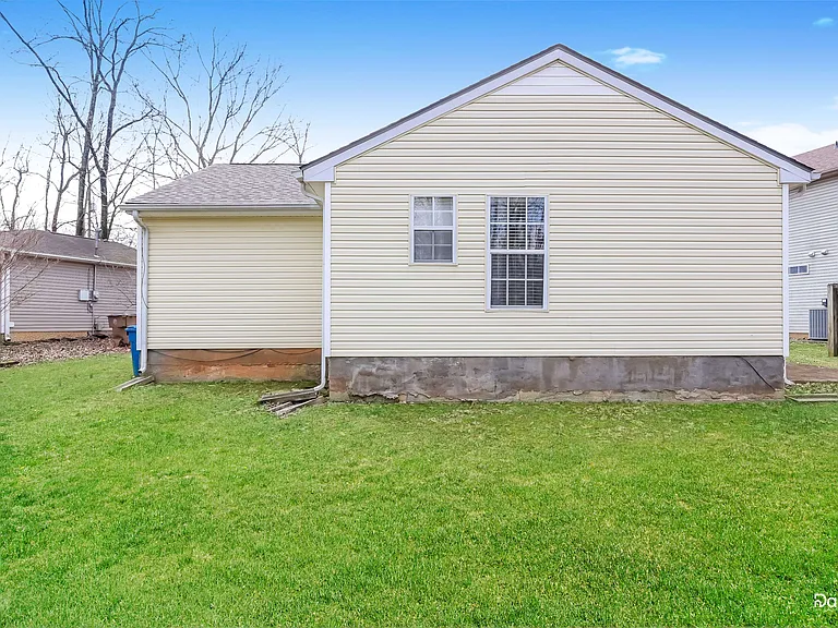 832 Trailside Cir — Photo 15