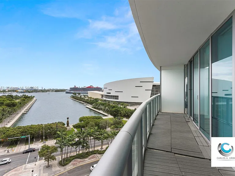 888 Biscayne Blvd #9110 — Photo 1