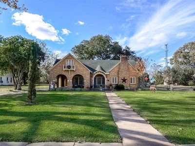 401 Lucky Ln, Wharton, TX, 77488