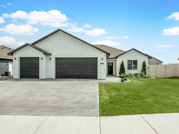 3rd image of 8310 Babine Dr