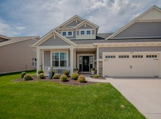 9039 Green Meadow Dr, Cedar Lake, IN 46303