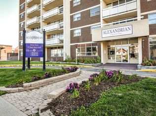 53 Water St N, Kitchener, ON N2H 5A7