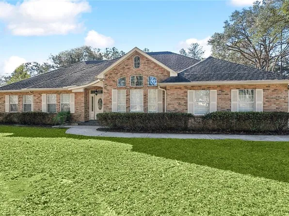 22476 Longleaf Dr, Covington, LA 70435