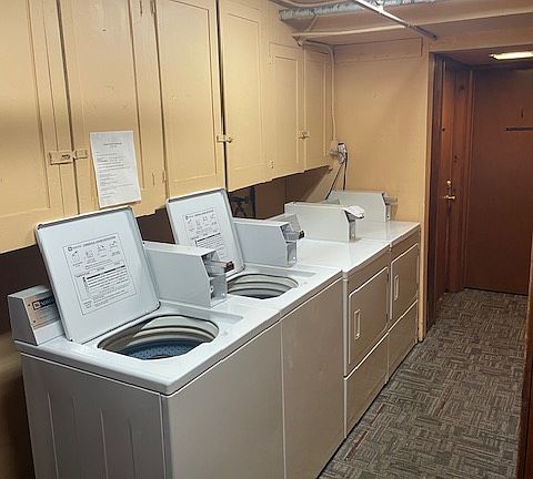 2nd image of 4659 Moore St #14