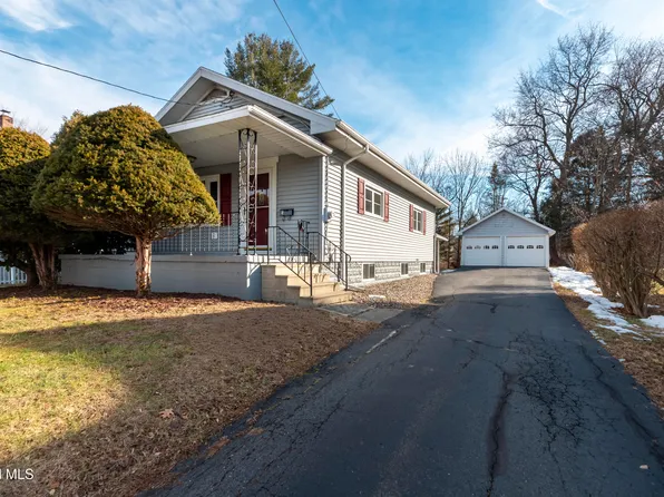 4 Van Buren Avenue, East Greenbush, NY 12061