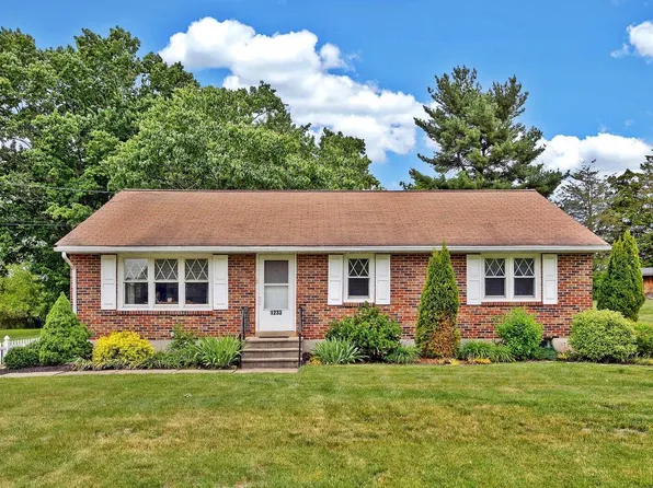 1233 Miller Rd, Pottstown, PA 19465