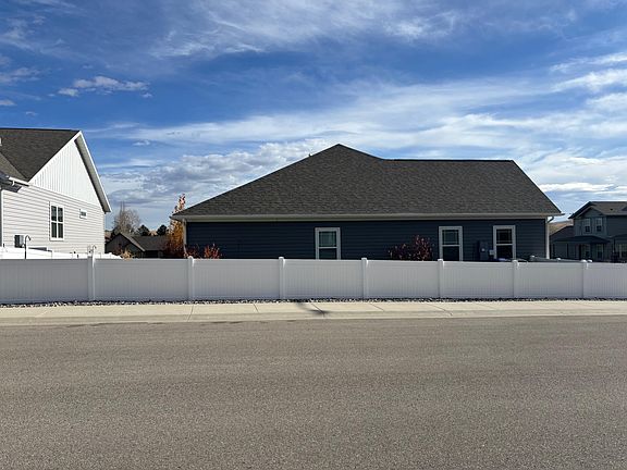 4th image of 2172 Skyview West Dr