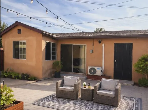 11126 Elgrace St, Santa Fe Springs, CA 90670