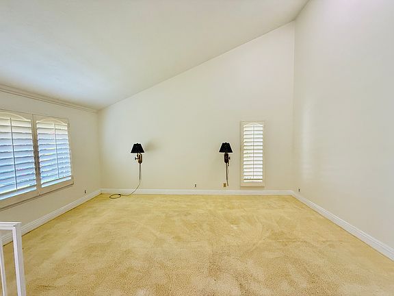 4th image of 1510 Hallgreen Dr