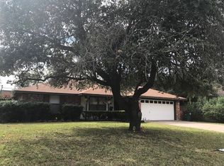 2404 Mimosa St, Mission, TX 78574