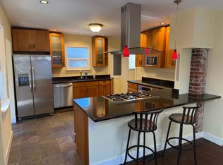 945 24th Ave S, Seattle, WA 98144