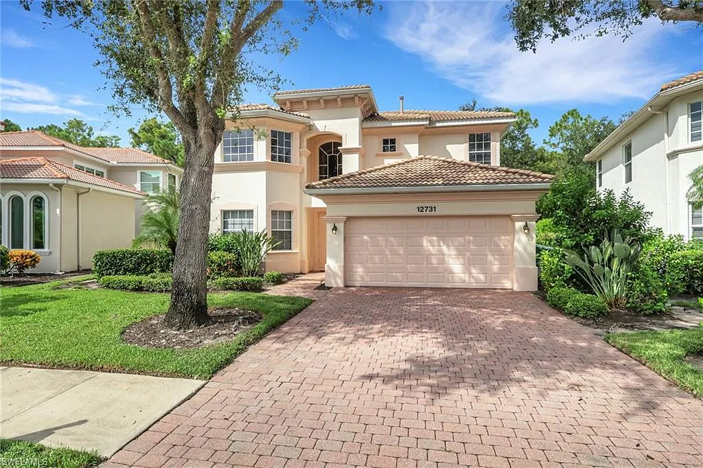 4 bed, 2.5 bath, 2540 sqft, $8,500 — Photo 1