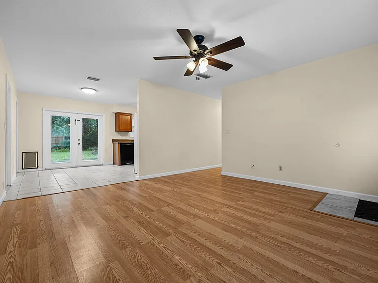 2502 NW 54th Blvd — Photo 19