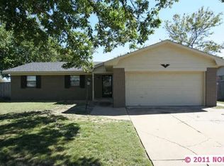 15 S 120th Pl E, Tulsa, OK 74128