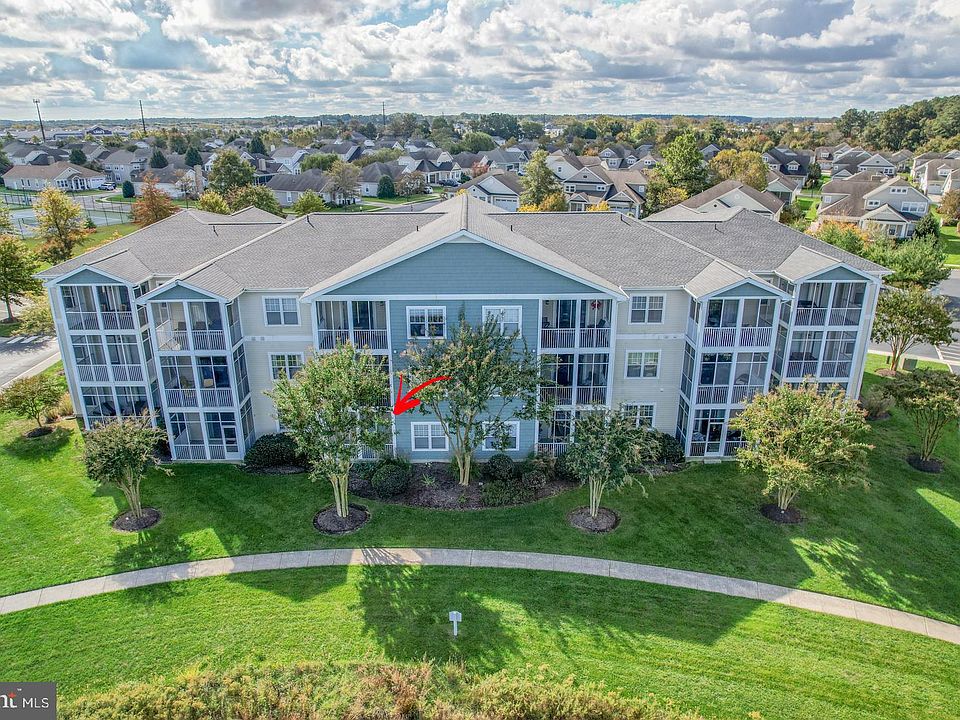 1st image of 33106 N Village Loop Unit 1104