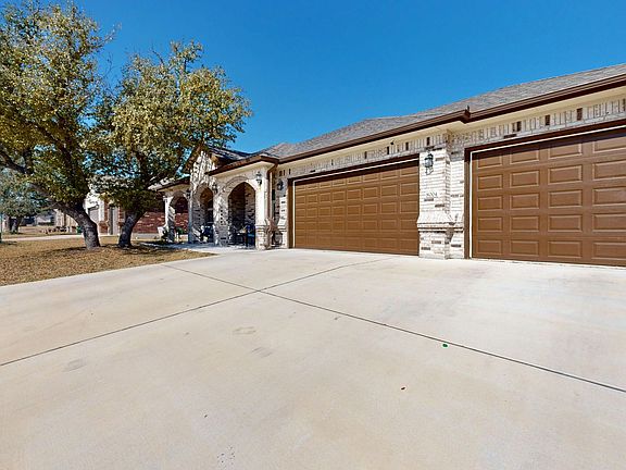 2nd image of 8004 Prescott Dr