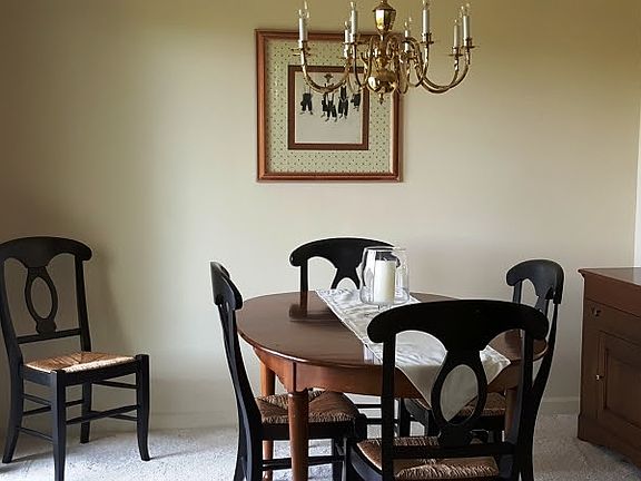 5th image of 45 Bourne Cir #403