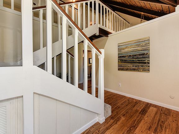4th image of 806 Orange Grove Way