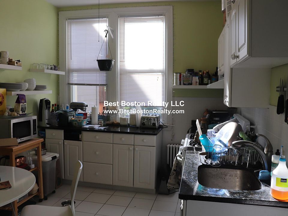 2nd image of 63 Dana St #3A
