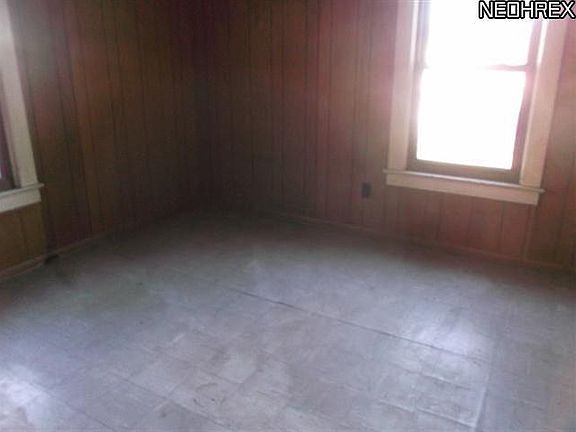 3rd image of 1131 McMyler St NW