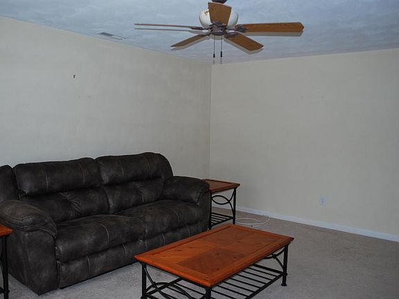 4th image of 2639 Belle Ave NE