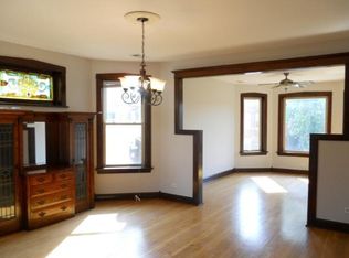 2437 N Kildare Ave, Chicago, IL 60639