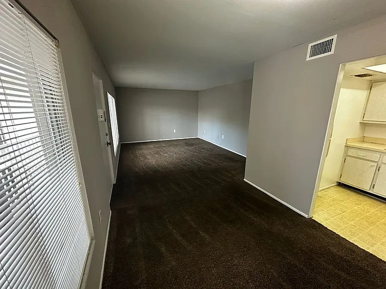 1830 Maravilla Ave #314 — Photo 7