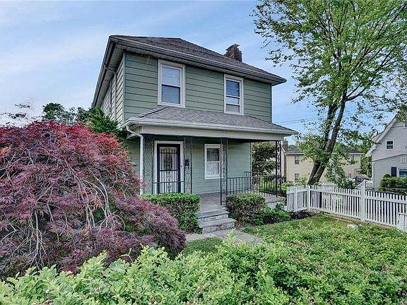 3rd image of 11 McKinley Ave
