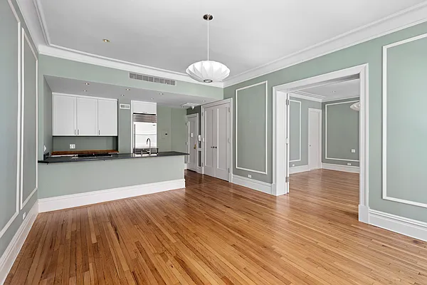 Rented by Douglas Elliman | media 10