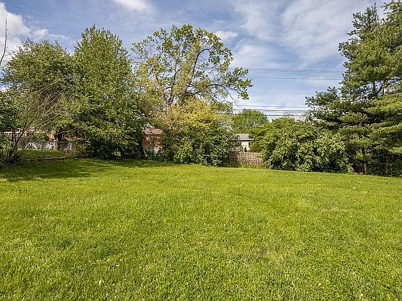4th image of 257 Southpoint Dr