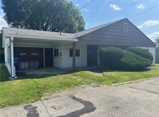 800 W Smithfield St, Mount pleasant, PA 15666
