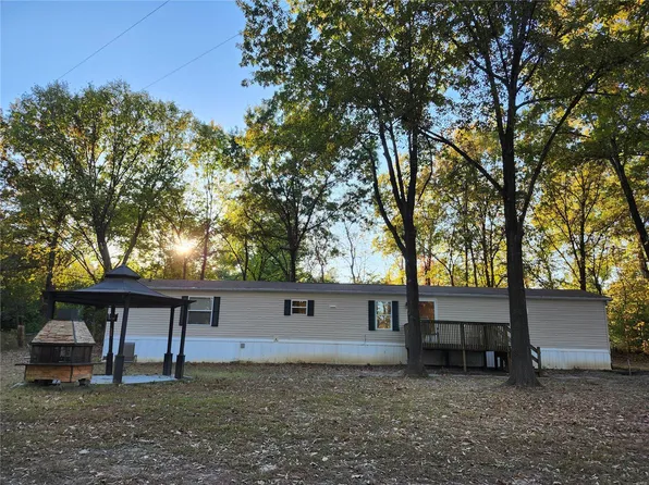 1316 Highway Y, Bowling Green, MO 63334
