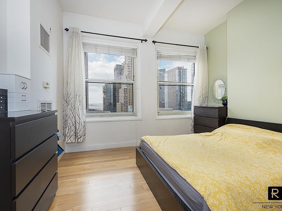 1st image of 88 Greenwich St APT 1102