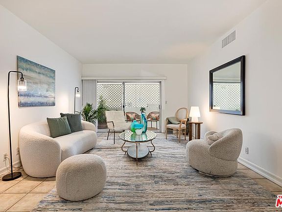 5th image of 521 Montana Ave APT 103