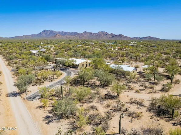 12341 W Ranchettes Dr, Tucson, AZ 85743