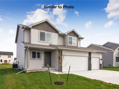 625 Gray Ave, Waukee, IA, 50263