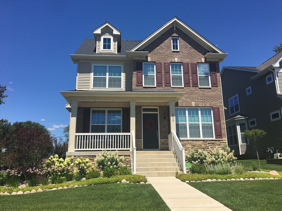 1st image of 2538 Burlington Ave