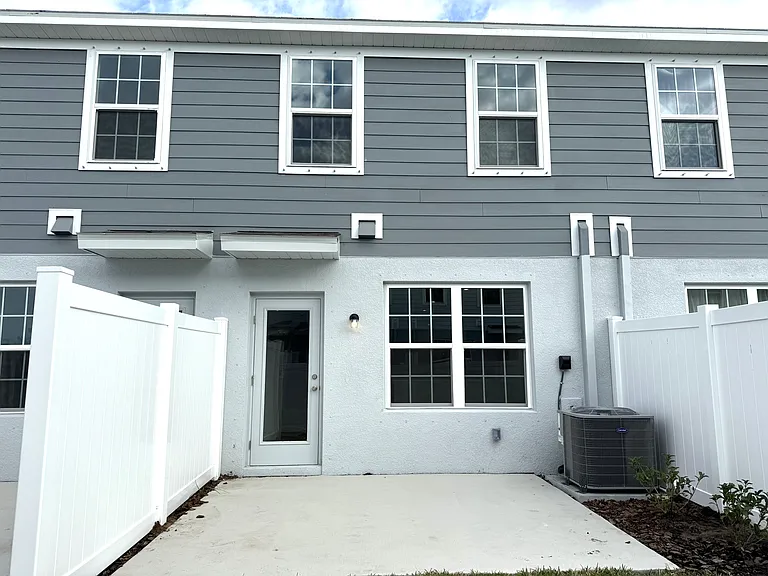 4612 Old Blush St — Photo 3