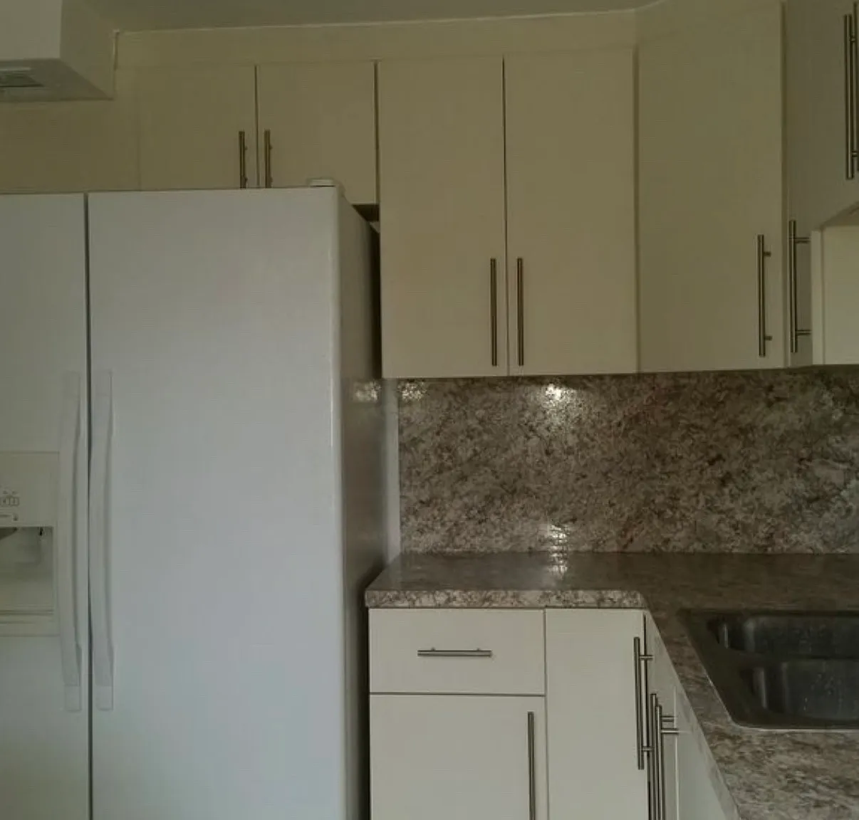 3 bed, 1480 sqft, $2,700 — Photo 3
