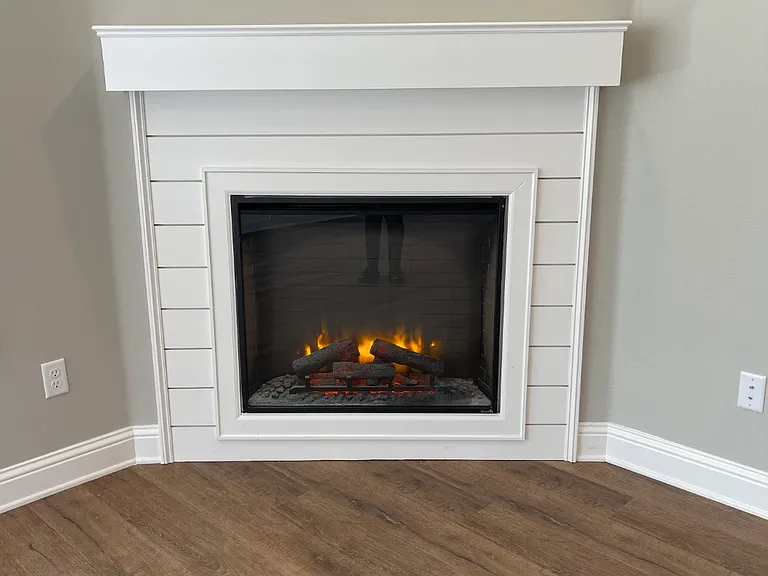 10008 Dayspring Dr — Photo 4