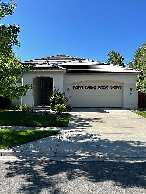 7827 Morgan Pointe Cir
