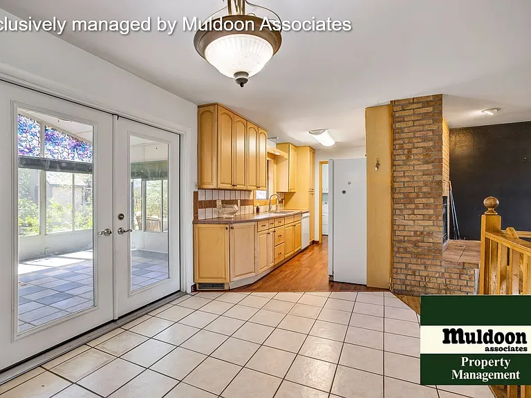 70 Caledonia Rd — Photo 11