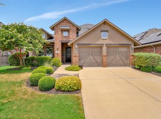 855 Forest St, Aubrey, TX 76227