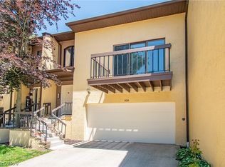 100 Silver Valley Blvd #C100, Munroe Falls, OH 44262